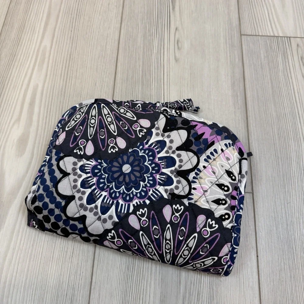 Vera Bradley Mimosa Medallion‎ Purple Blue Hanging Travel Cosmetic Bag